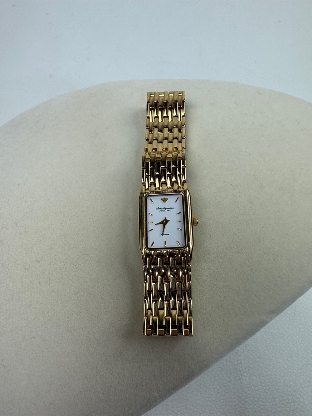 Jules Jurgensen Gold-Tone Women's Bracelet Watch with White Dial clasp New